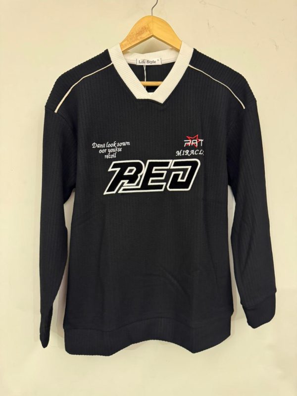 Urban Strike V-Neck Pullover (Black/Red)